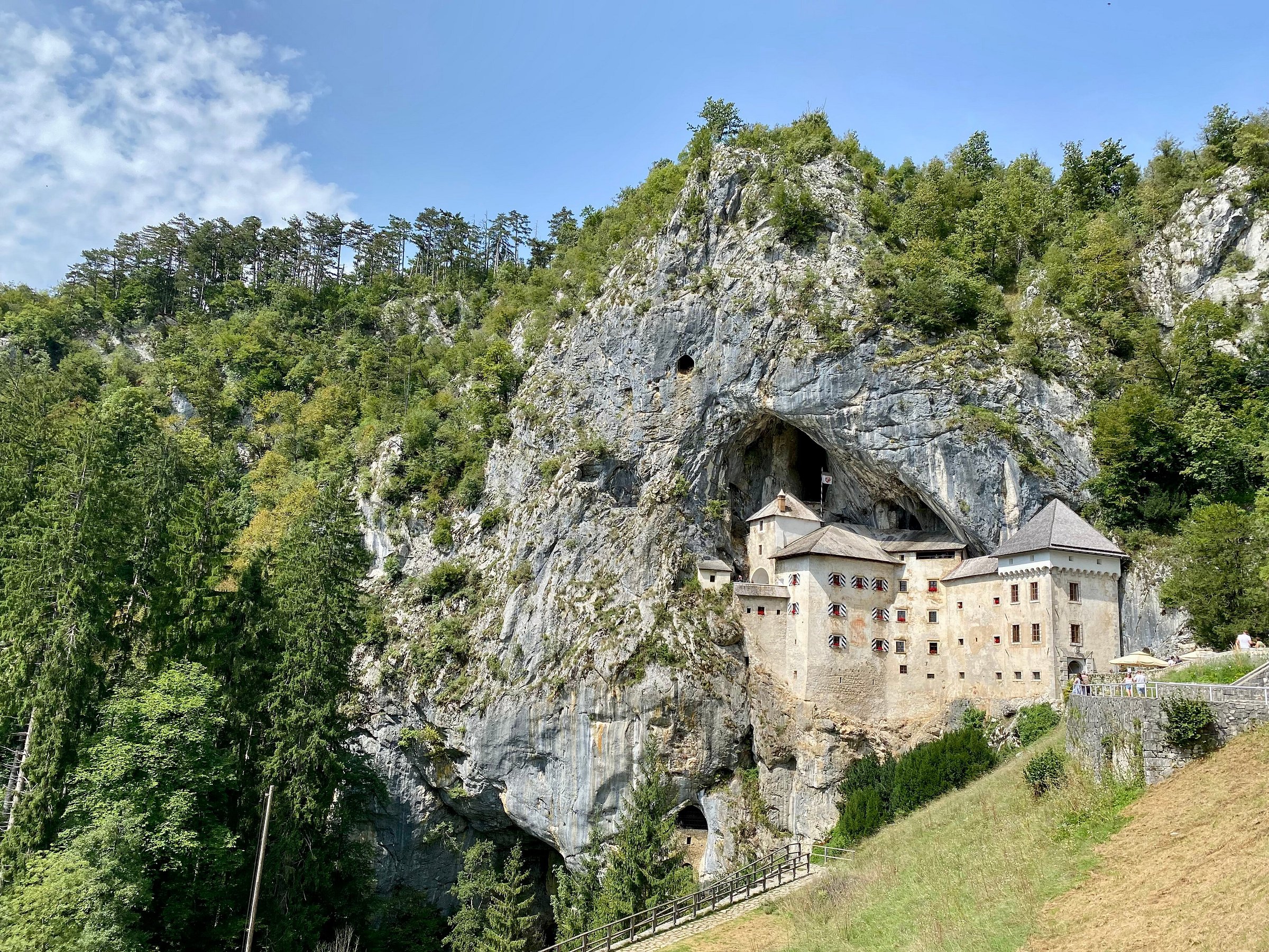 Predjama Castle